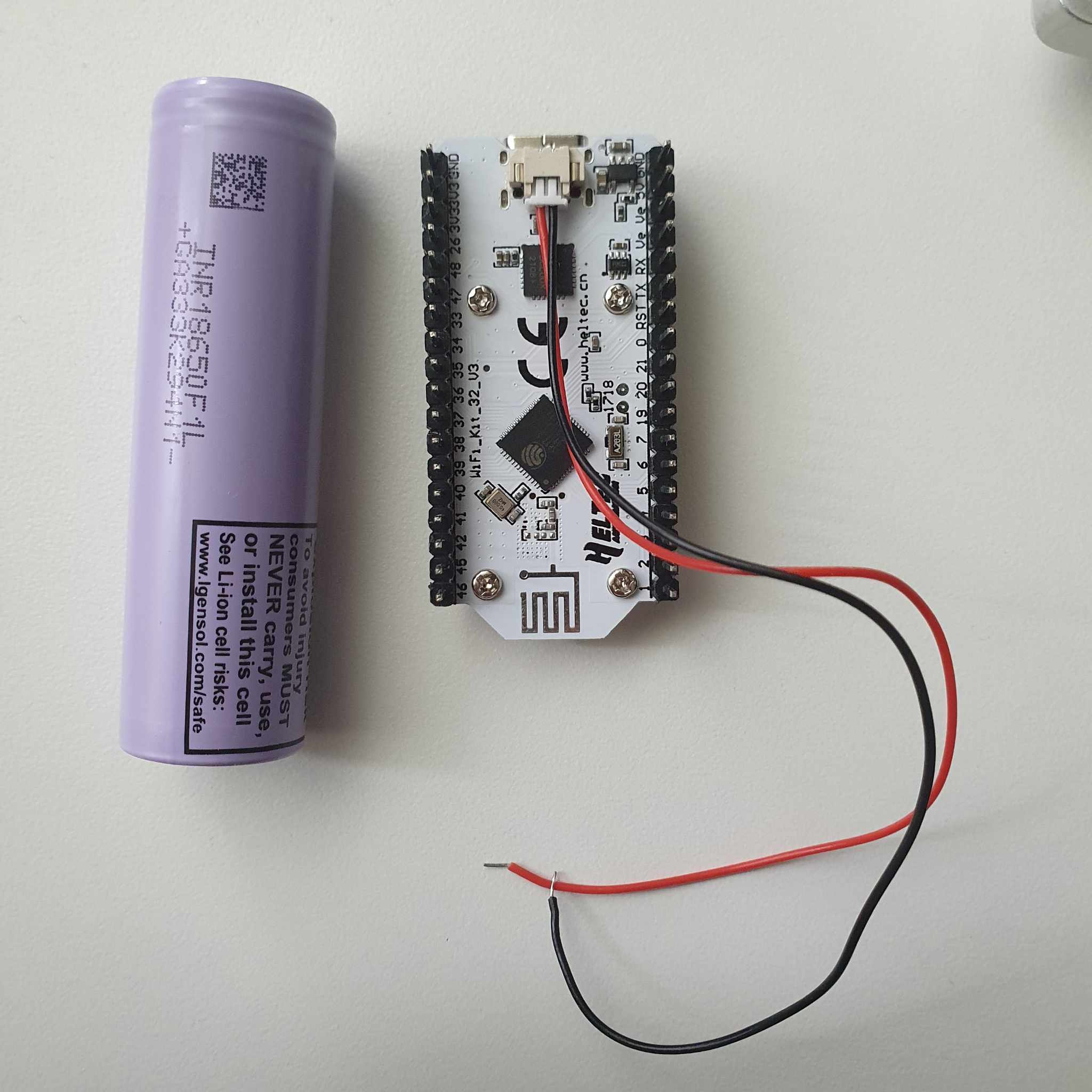 Using an 18650 Battery with TTGO ESP32 SX1276 Microcontroller